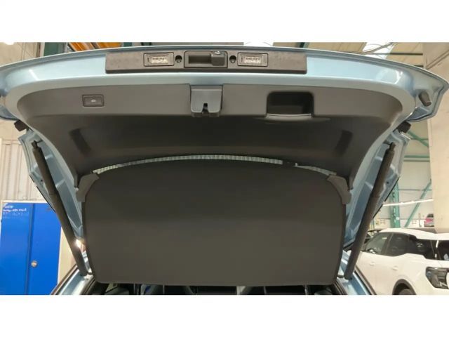 Ford Explorer AWD Premium