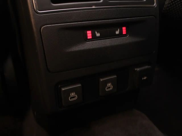 Jaguar F-Pace AWD D300 R-Dynamic