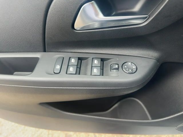 Opel Corsa 1.2 Turbo Edition Turbo