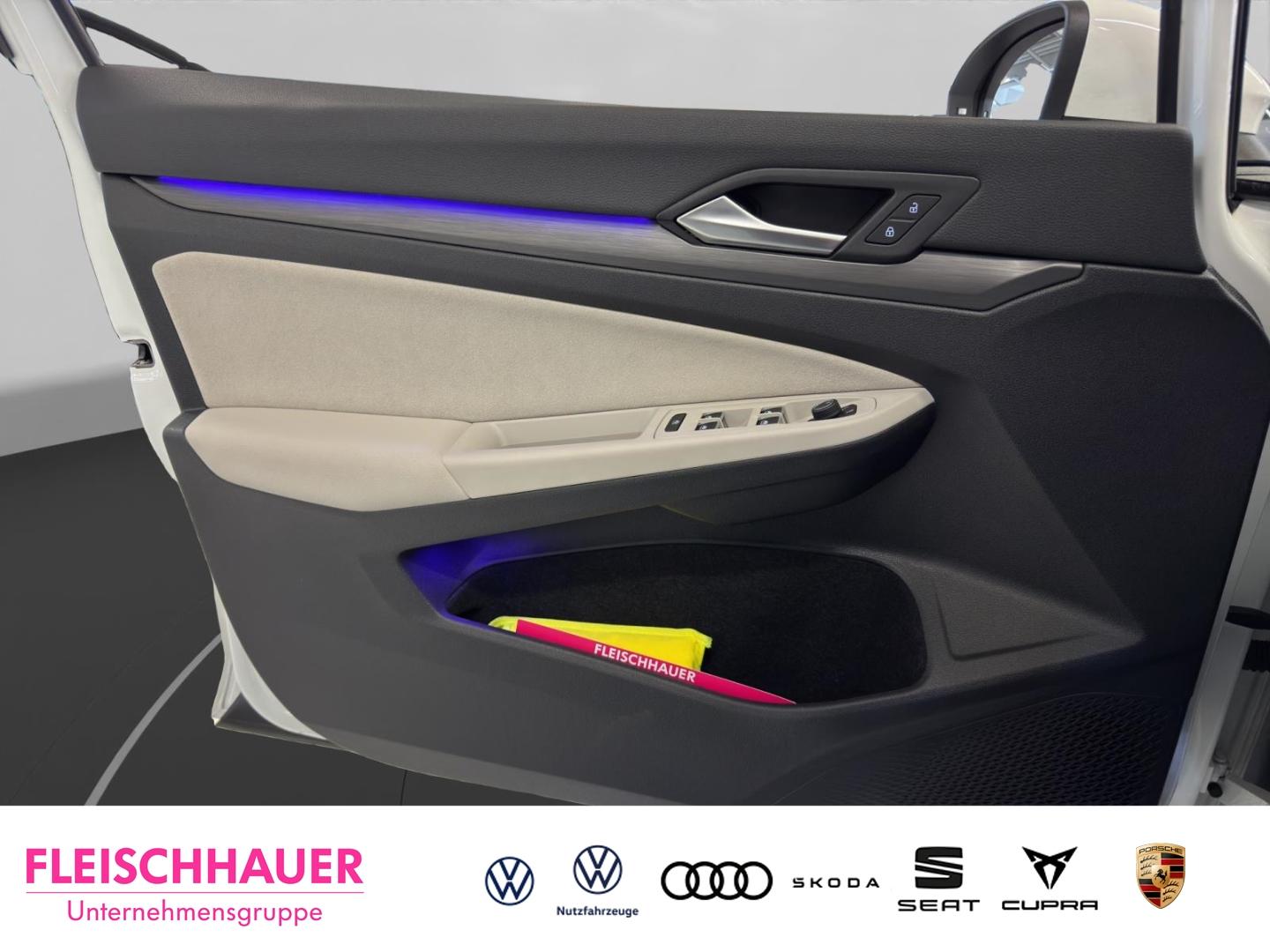 Volkswagen Golf 1.5 eTSI Golf VIII Style