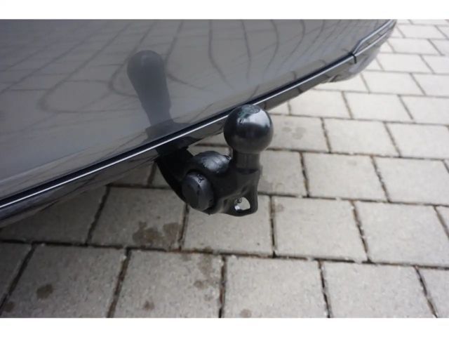 Skoda Octavia 2.0 TDI Combi Sportline