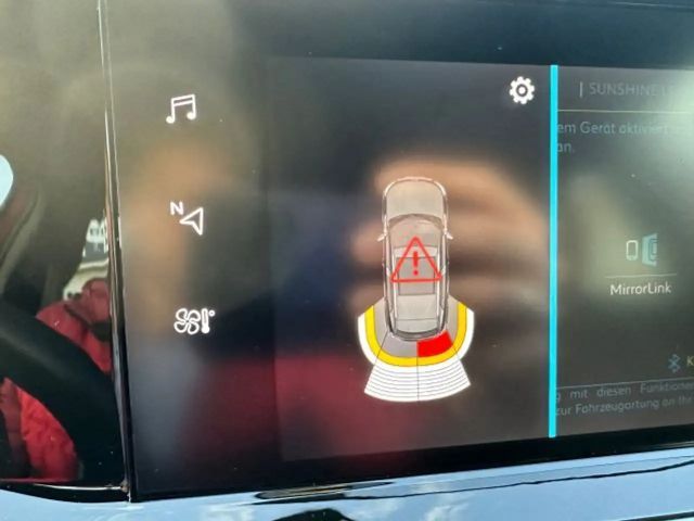 Peugeot E-2008 Active Pack