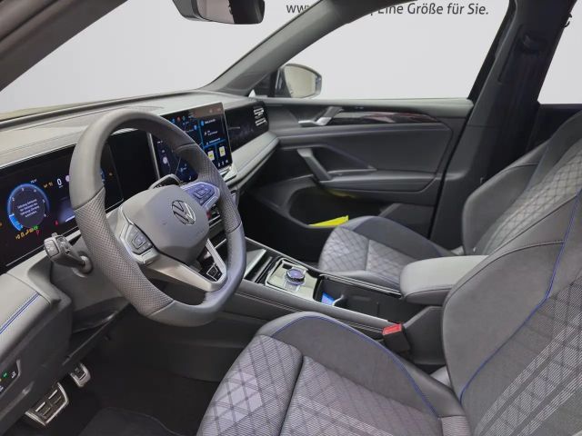 Volkswagen Tiguan 2.0 TDI DSG IQ.Drive R-Line