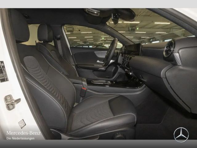 Mercedes-Benz A 180 Progressive