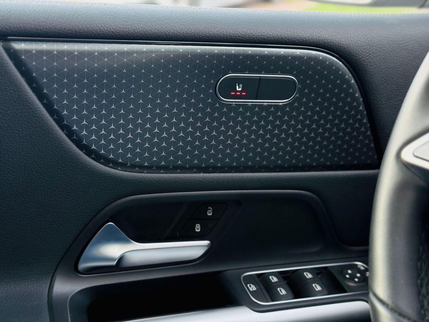 Mercedes-Benz B 180 B 180 d Progressive Sedan