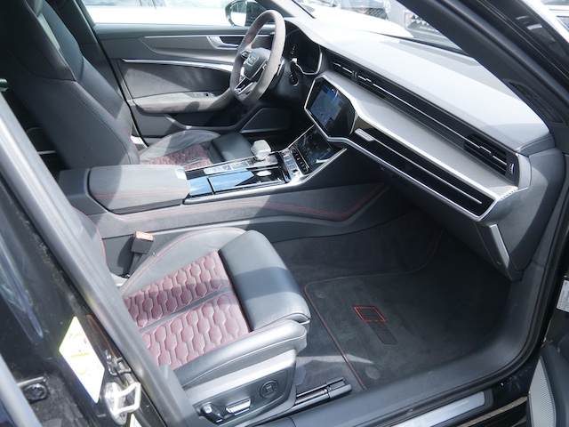 Audi A6 e-tron Avant Performance Quattro