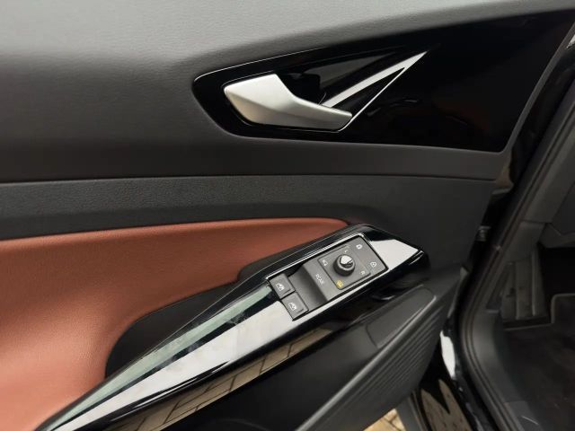 Volkswagen ID.5 IQ.Drive Pure