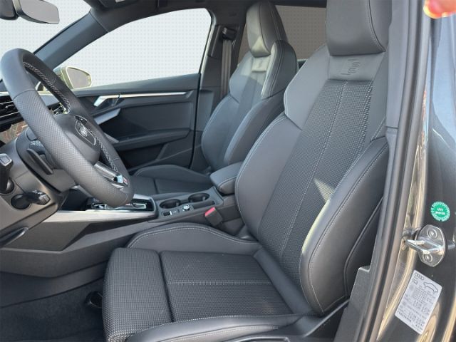 Audi A3 35 TFSI S-Line S-Tronic Sportback