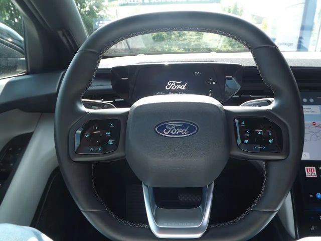 Ford Explorer AWD Premium