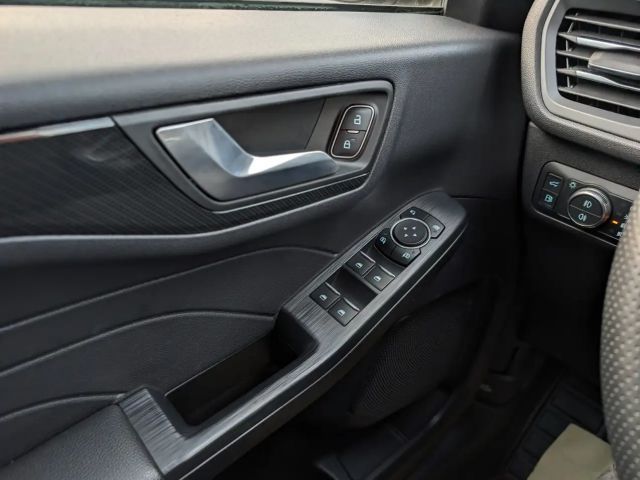 Ford Kuga Plug in Hybrid ST Line