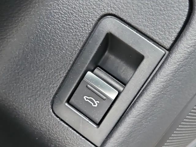 Audi S6 Quattro Sedan