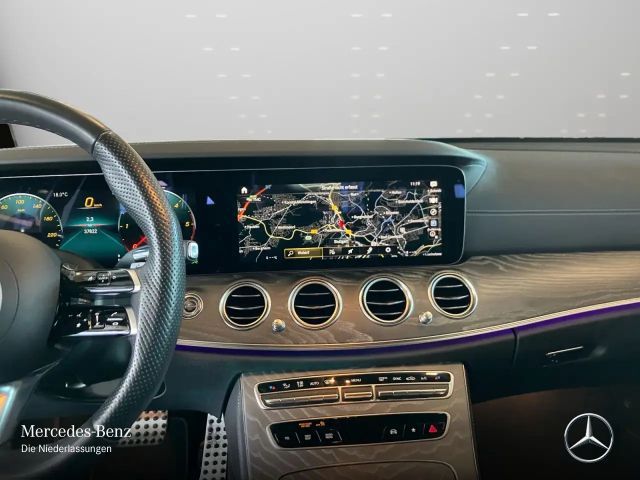 Mercedes-Benz E 220 AMG Line E 220 d Sedan