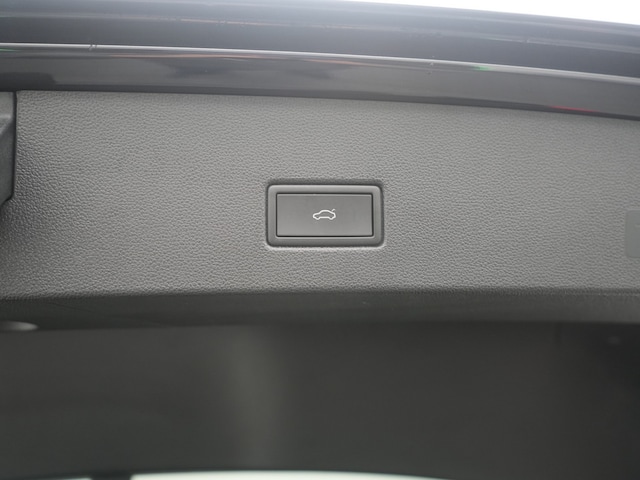 Volkswagen T-Roc T-Roc R  MATRIX LEDER AKRAPOVIC ACC DCC NAVI V