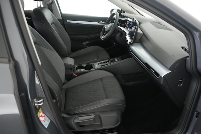 Volkswagen Golf 2.0 TDI DSG Golf VIII Variant