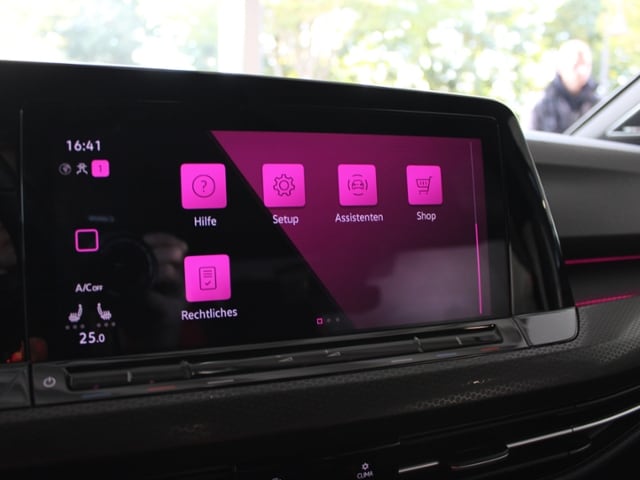 Volkswagen Golf 2.0 TSI Golf VIII