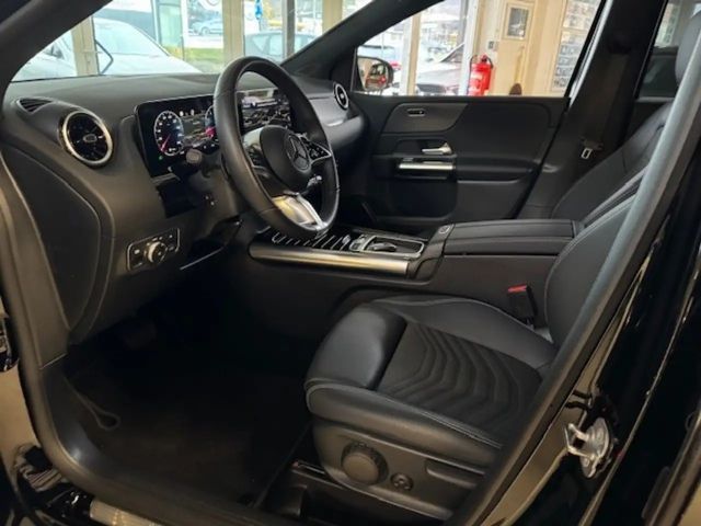 Mercedes-Benz B 180 Progressive Sedan