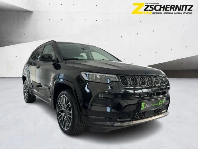 Jeep Compass 4xe Summit