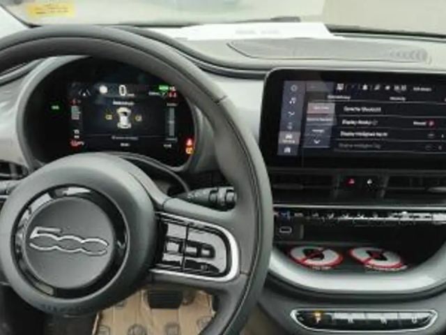 Fiat 500e Elektro 42KWh Stylepaket