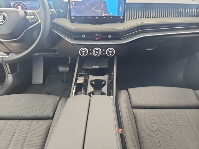 Skoda Superb 2.0 TDI Combi