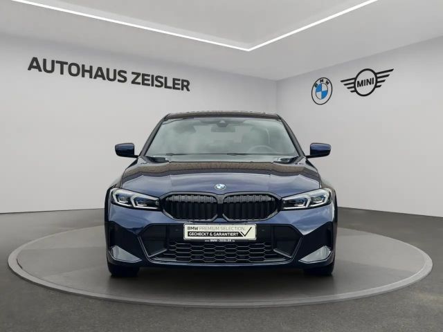 BMW 330 330i M-Sport Sedan