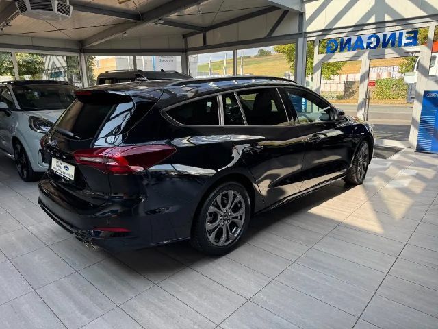 Ford Focus EcoBoost ST Line