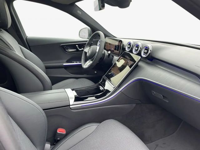Mercedes-Benz C 200 AVANTGARDE
