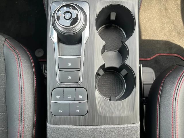 Ford Kuga Plug in Hybrid ST Line X