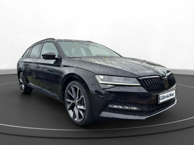 Skoda Superb 2.0 TSI 4x4 Combi Sportline