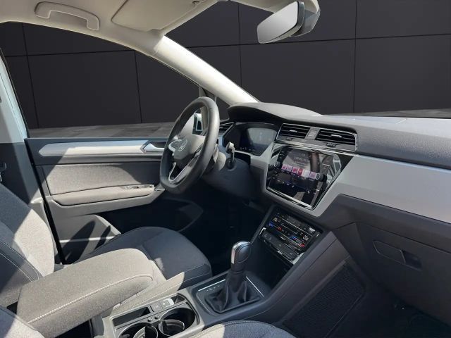 Volkswagen Touran DSG Move