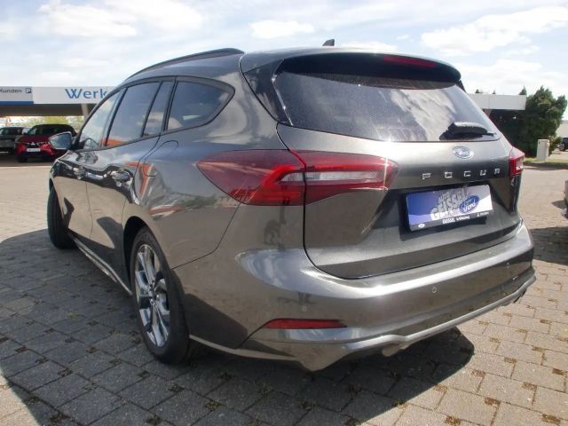 Ford Focus ST Line Wagon
