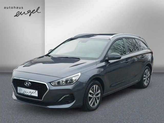 Hyundai i30 1.4 T-GDi Yes