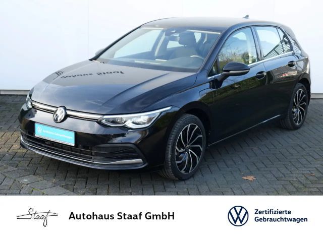 Volkswagen Golf DSG Style eHybrid