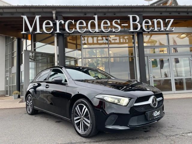 Mercedes-Benz A 200 A 200 d Progressive