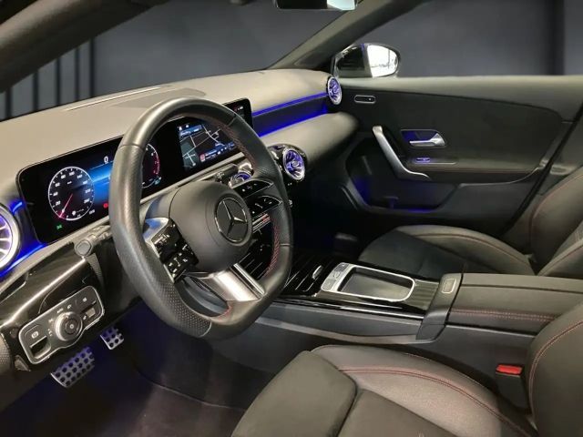 Mercedes-Benz A 200 AMG Line