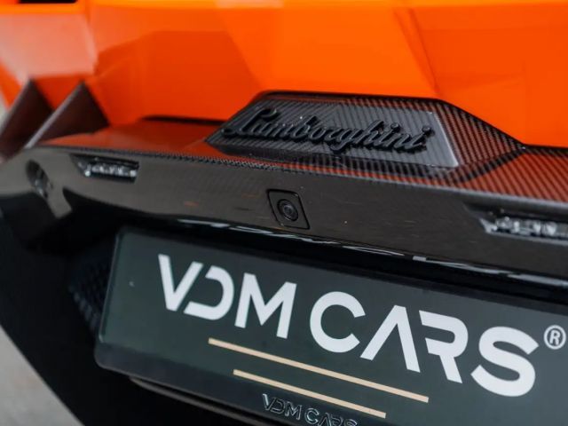 Lamborghini Revuelto *AD PERSONAM*CARBON*FULL ASSIST*SONUS*