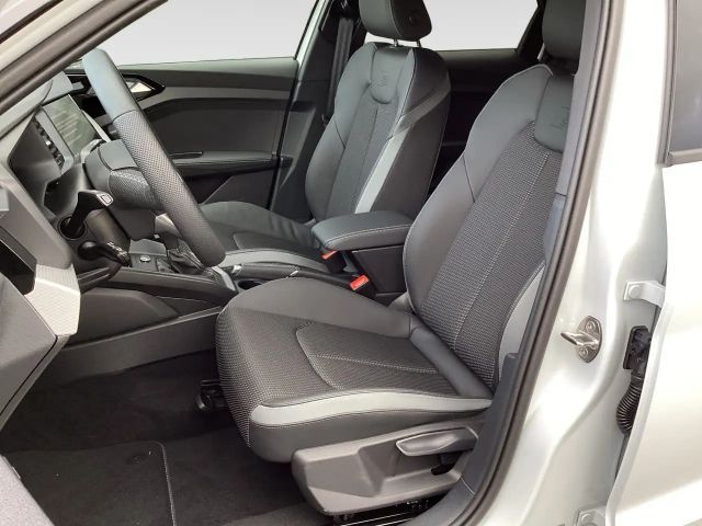 Audi A1 1.0 TFSI Allstreet S-Tronic