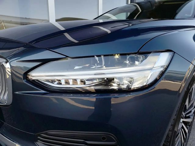 Volvo V90 AWD Core T6