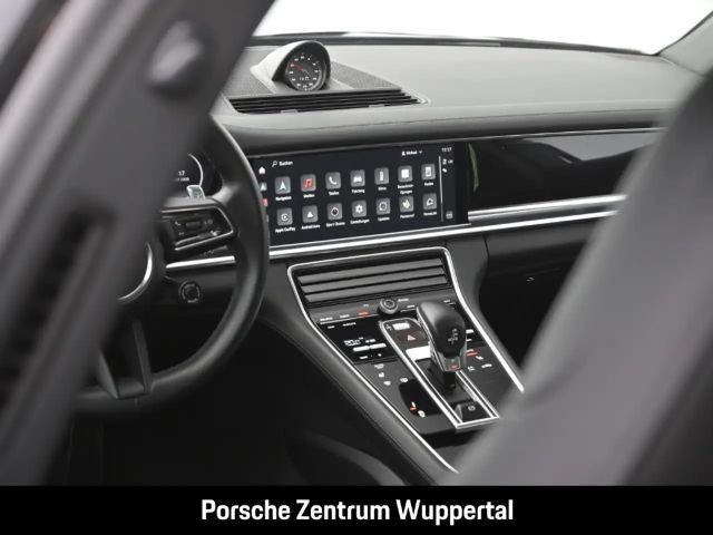 Porsche Panamera 4S