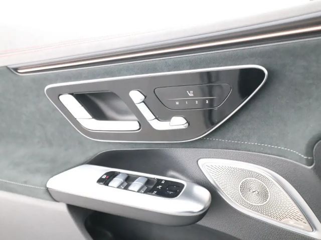 Mercedes-Benz EQE 350 AMG Line Sedan