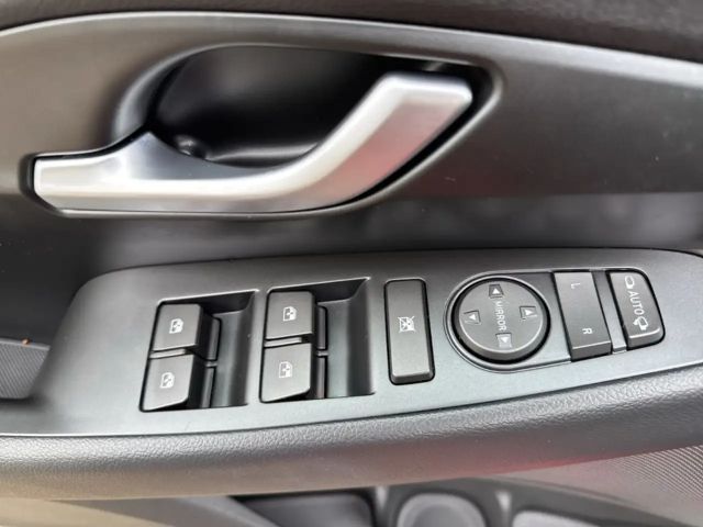 Hyundai i30 1.0 T-GDi Trend