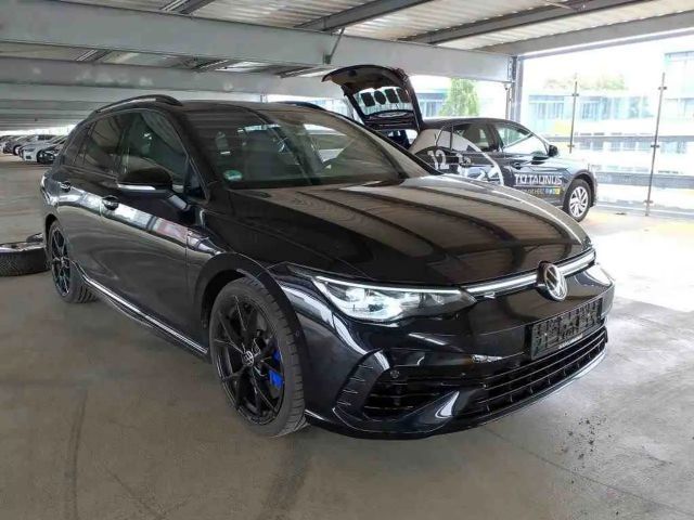 Volkswagen Golf Max Variant