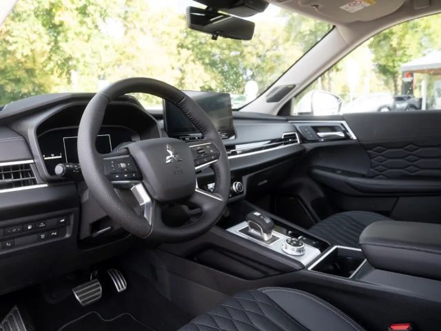 Mitsubishi Outlander 4WD PHEV