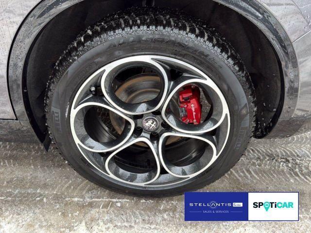 Alfa Romeo Stelvio Q4 Turbo Veloce