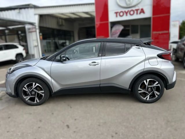 Toyota C-HR Hybride Team D