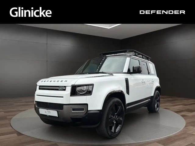 Land Rover Defender 110 D250 Dynamic SE