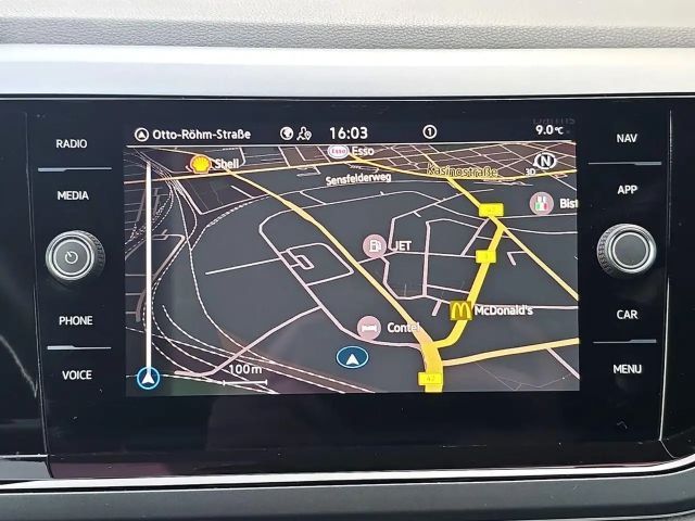 Volkswagen Polo 1.0 TSI DSG R-Line