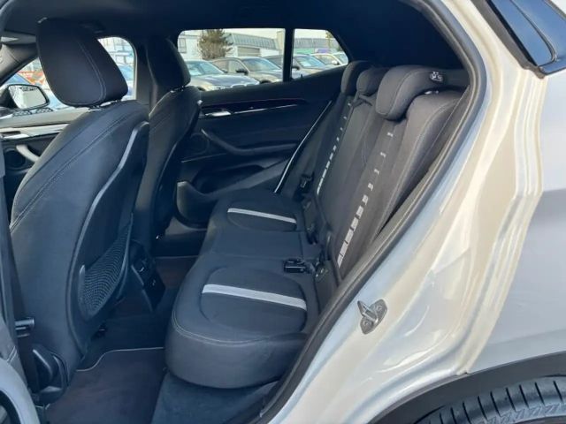 BMW X2 Advantage pakket sDrive20i