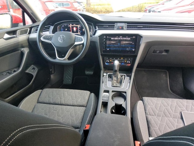 Volkswagen Passat 2.0 TDI Business DSG Variant