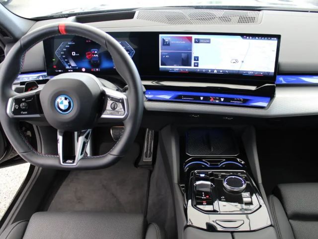 BMW i5 M60 Sedan xDrive