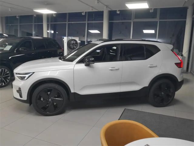 Volvo XC40 Plus